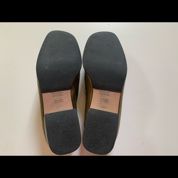 Authentic Vintage Gucci gold patent leather loafers 38.5C - Picture 11 of 16